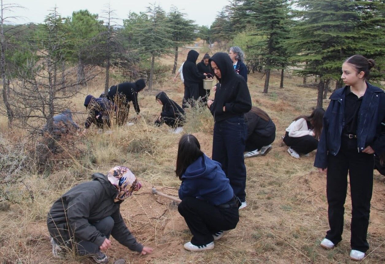 Kırşehir’de Dünya Kız Çocukları Günü’nde Geleceğe Umut Tohumları Ekildi (1)