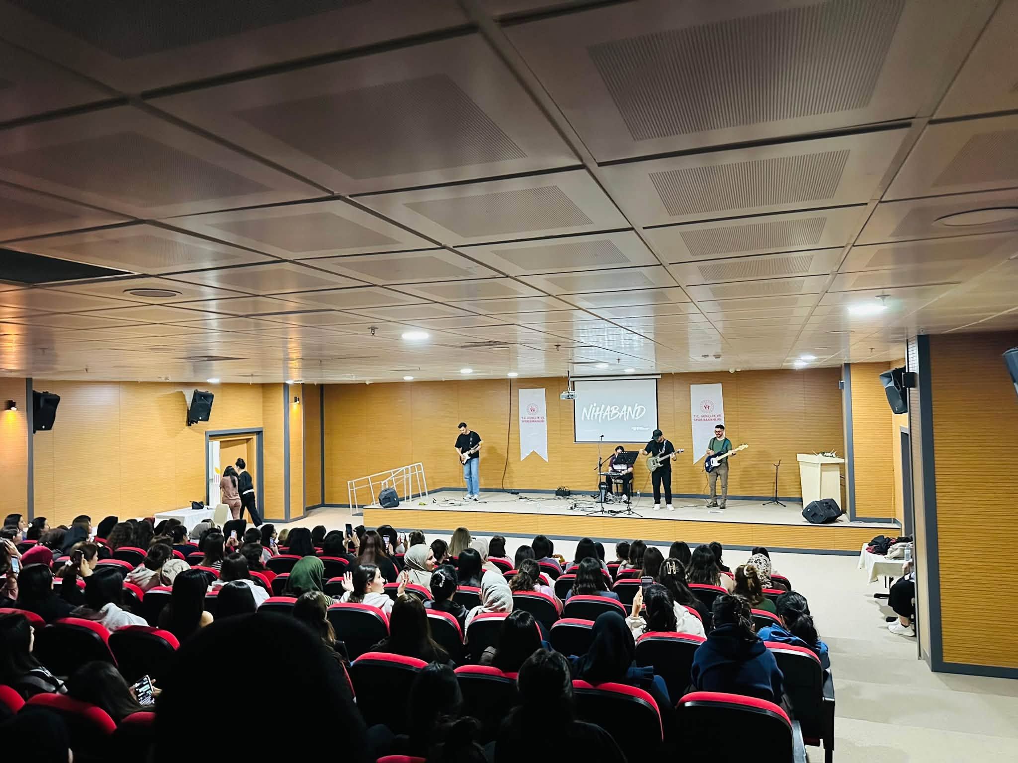 Kırşehir’de Fatma Bacı Yurdu’nda “Biz Bize Moral Akşamları” Etkinliği 2