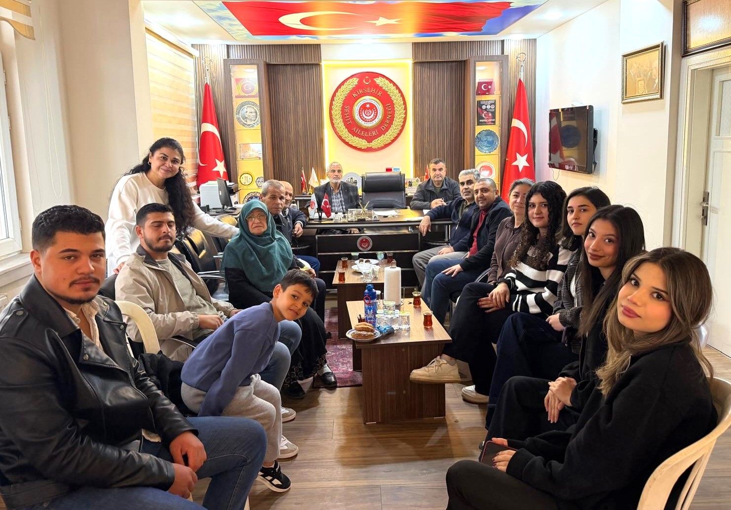 Kırşehir’de Gençler Ve Şehit Aileleri Gönül Köprüsünde Buluştu (1)