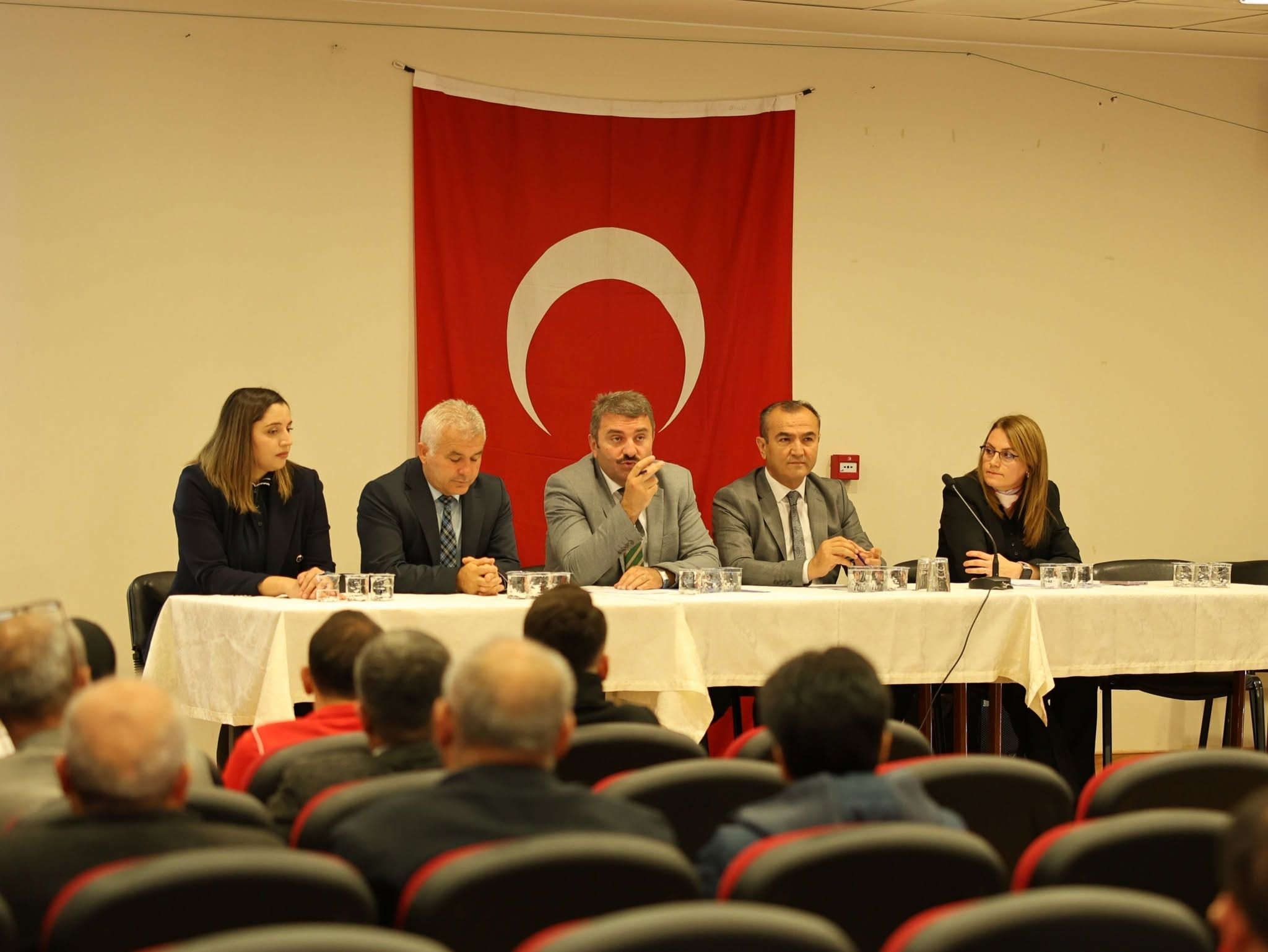 Kırşehir’de Gençleri Spora Teşvik Edecek Çalışmalar Ele Alındı