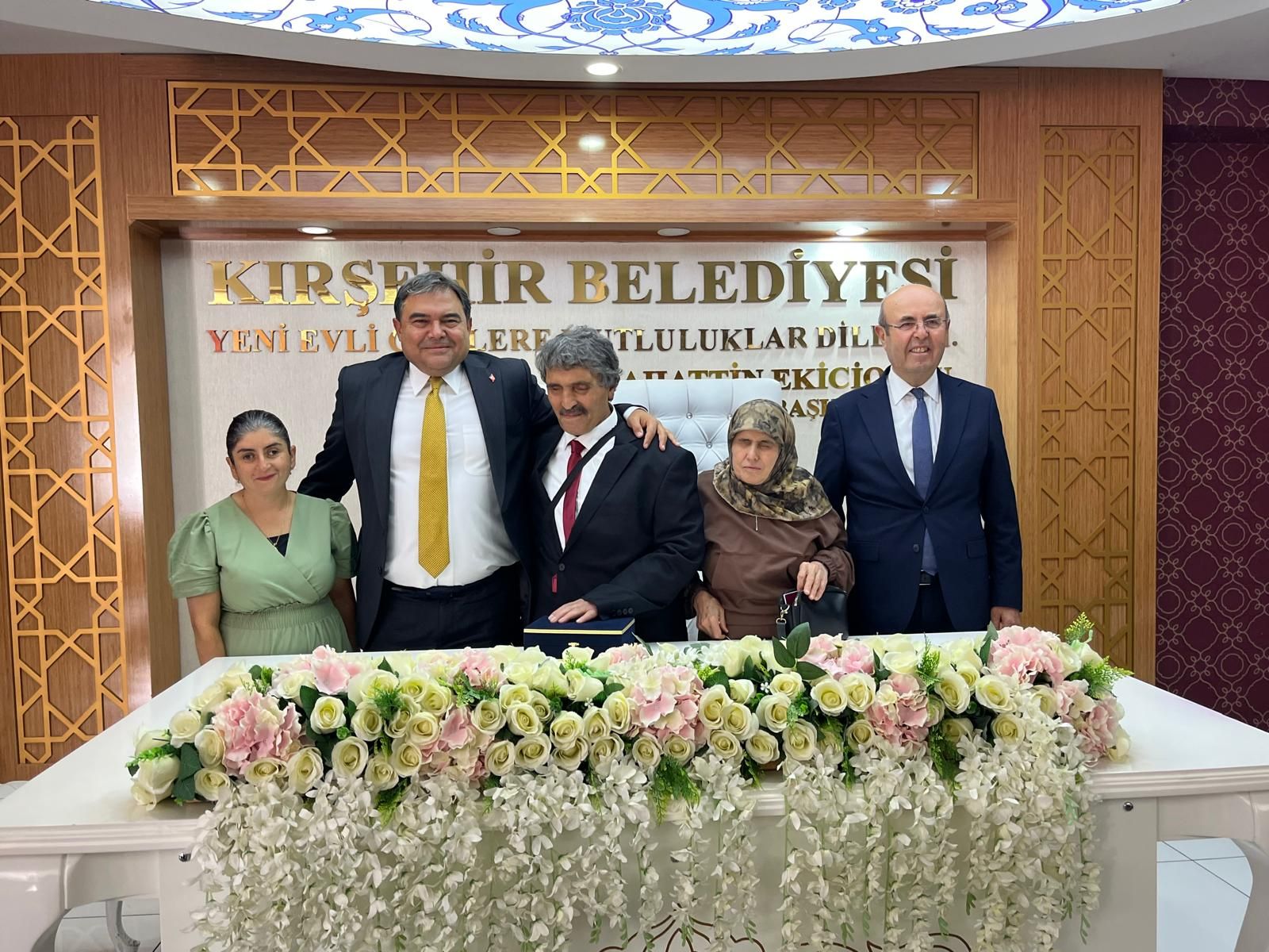 Kırşehir’de Görülmemiş Aşk! Telefonda Tanıştılar, Nikâh Masasına Oturdular (5)