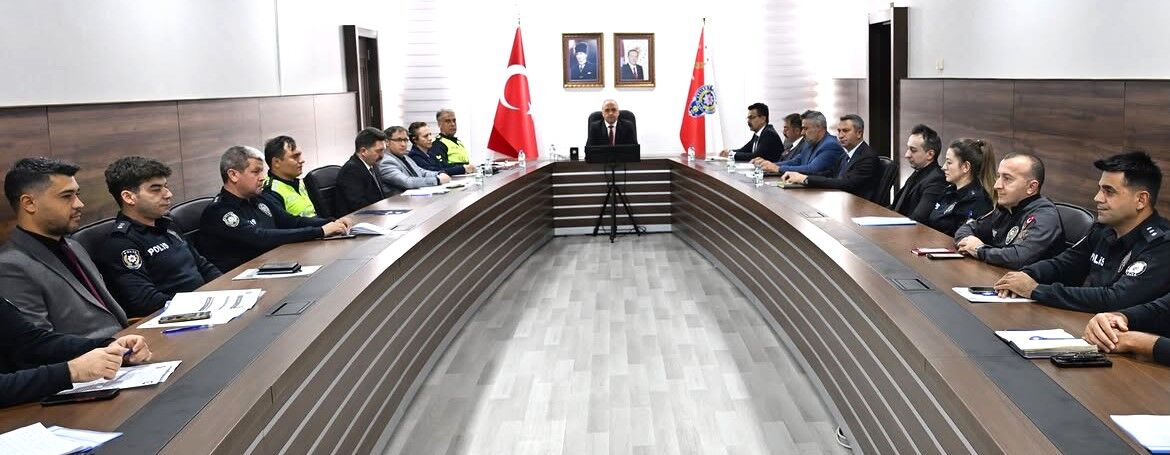 Kırşehir’de Huzur Ve Güvenlik Için Tedbirler Değerlendirildi (1)