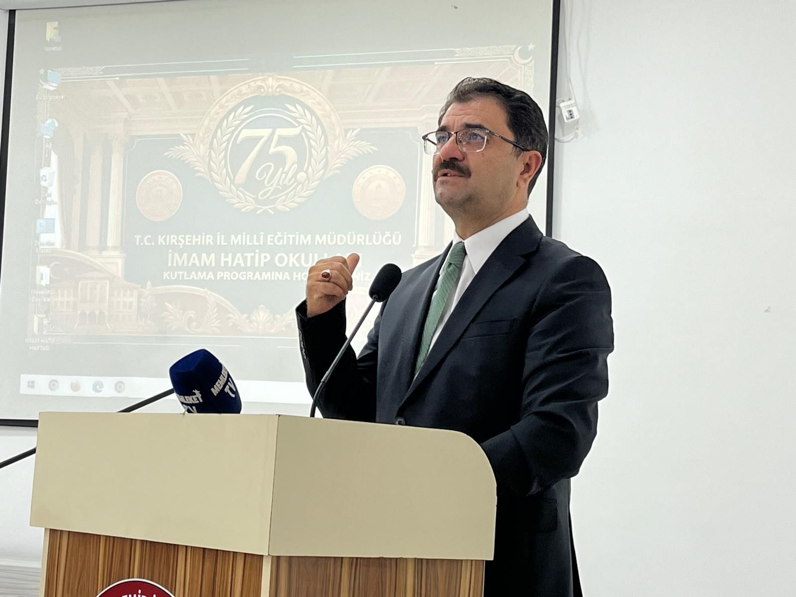Kırşehir’de İmam Hatiplerin 75. Yılı Kutlandı, Hafızlara Ödül Verildi (2)