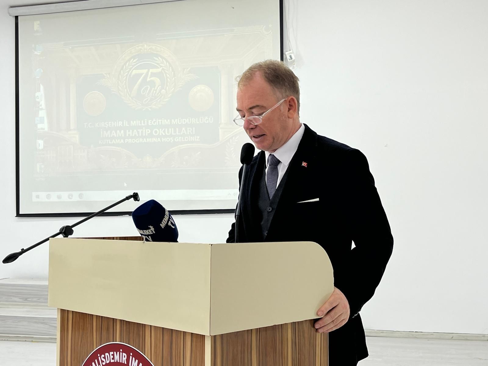 Kırşehir’de İmam Hatiplerin 75. Yılı Kutlandı, Hafızlara Ödül Verildi (28)