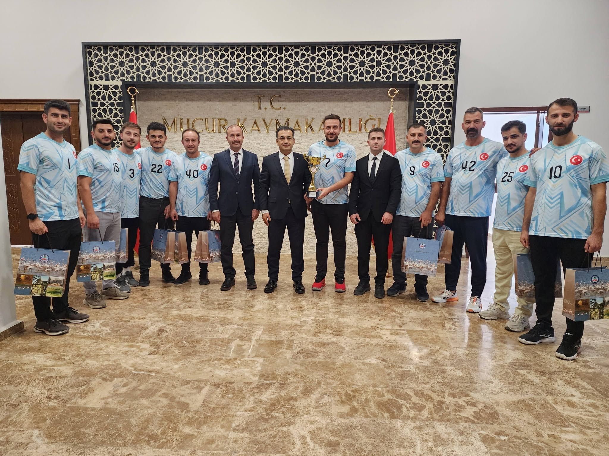 Kırşehir’de Kamu Spor Oyunları Şampiyonu Mucur Kaymakamlığı Takımı Oldu 1