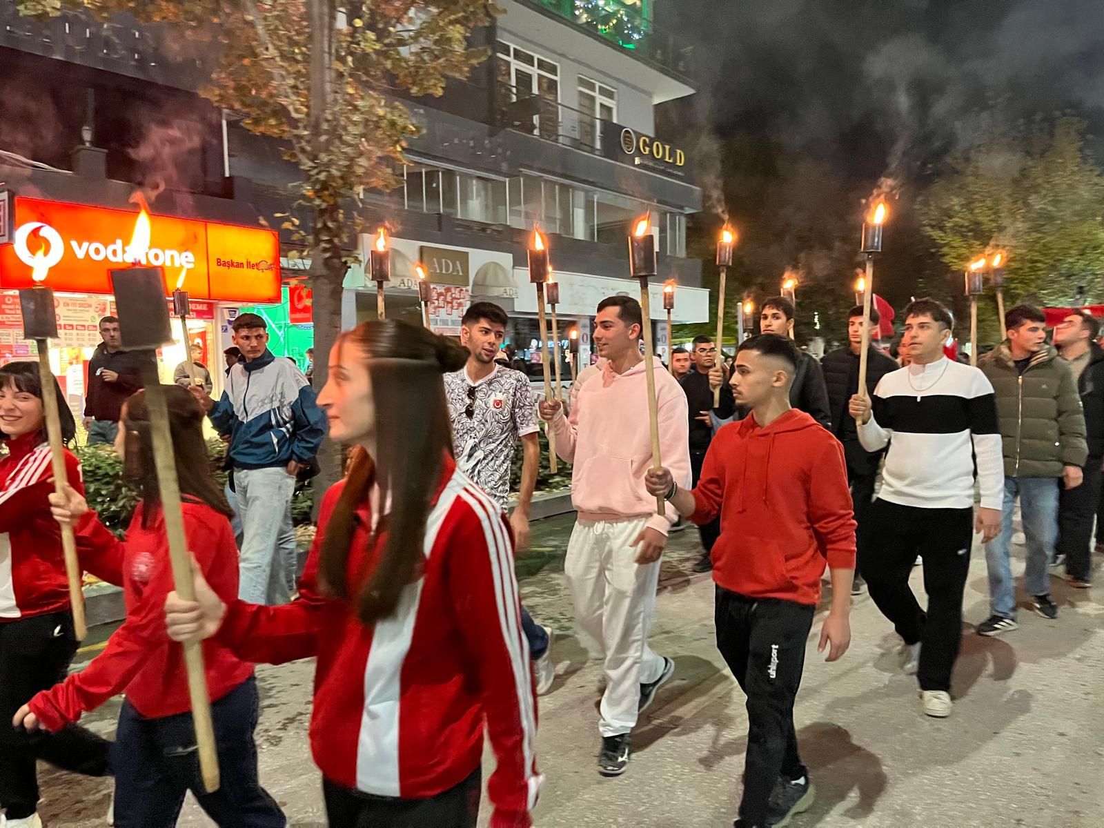 Kırşehir’de Meşaleler Cumhuriyet Için Yandı (4)