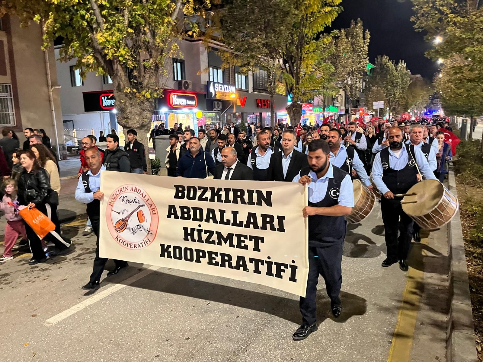 Kırşehir’de Meşaleler Cumhuriyet Için Yandı (5)