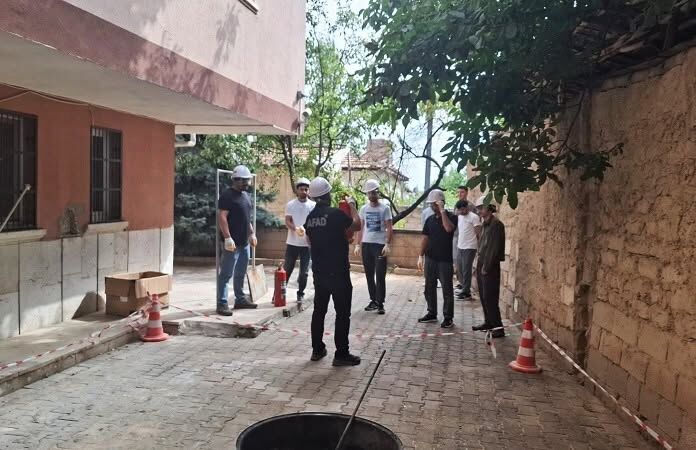 Kırşehir’de Öğrenci Yurtlarında Afet Ve Yangın Eğitimi Verildi 3