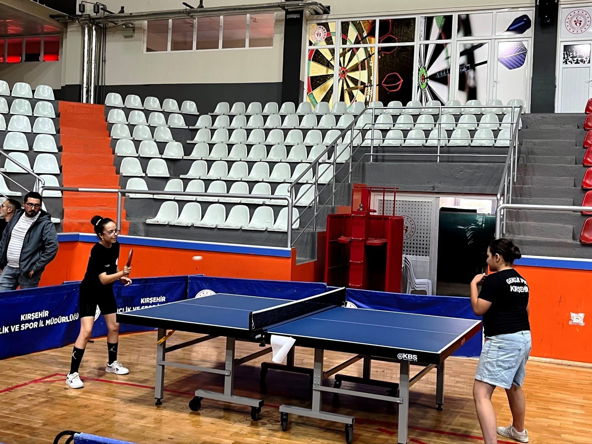 Kırşehir’de Sporcular Raketlerini Konuşturdu 2