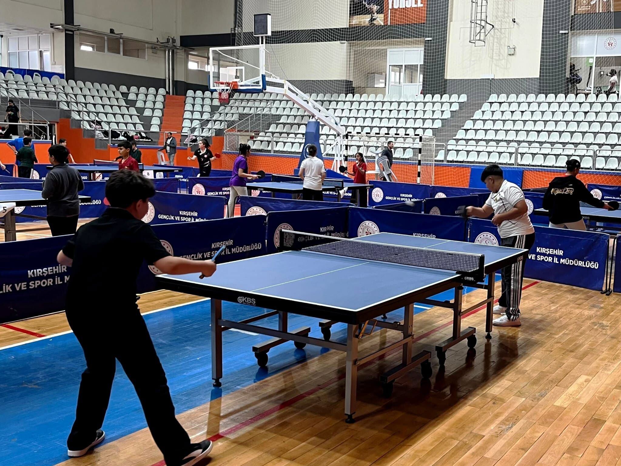 Kırşehir’de Sporcular Raketlerini Konuşturdu 3