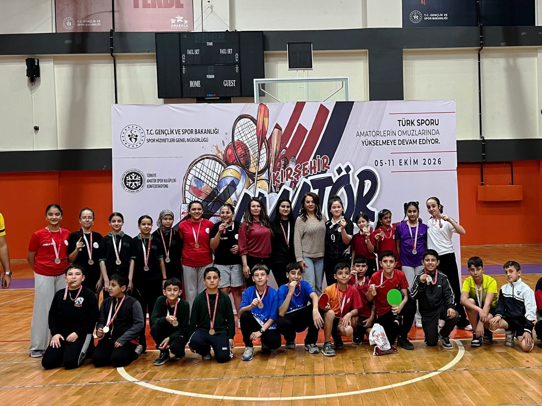 Kırşehir’de Sporcular Raketlerini Konuşturdu