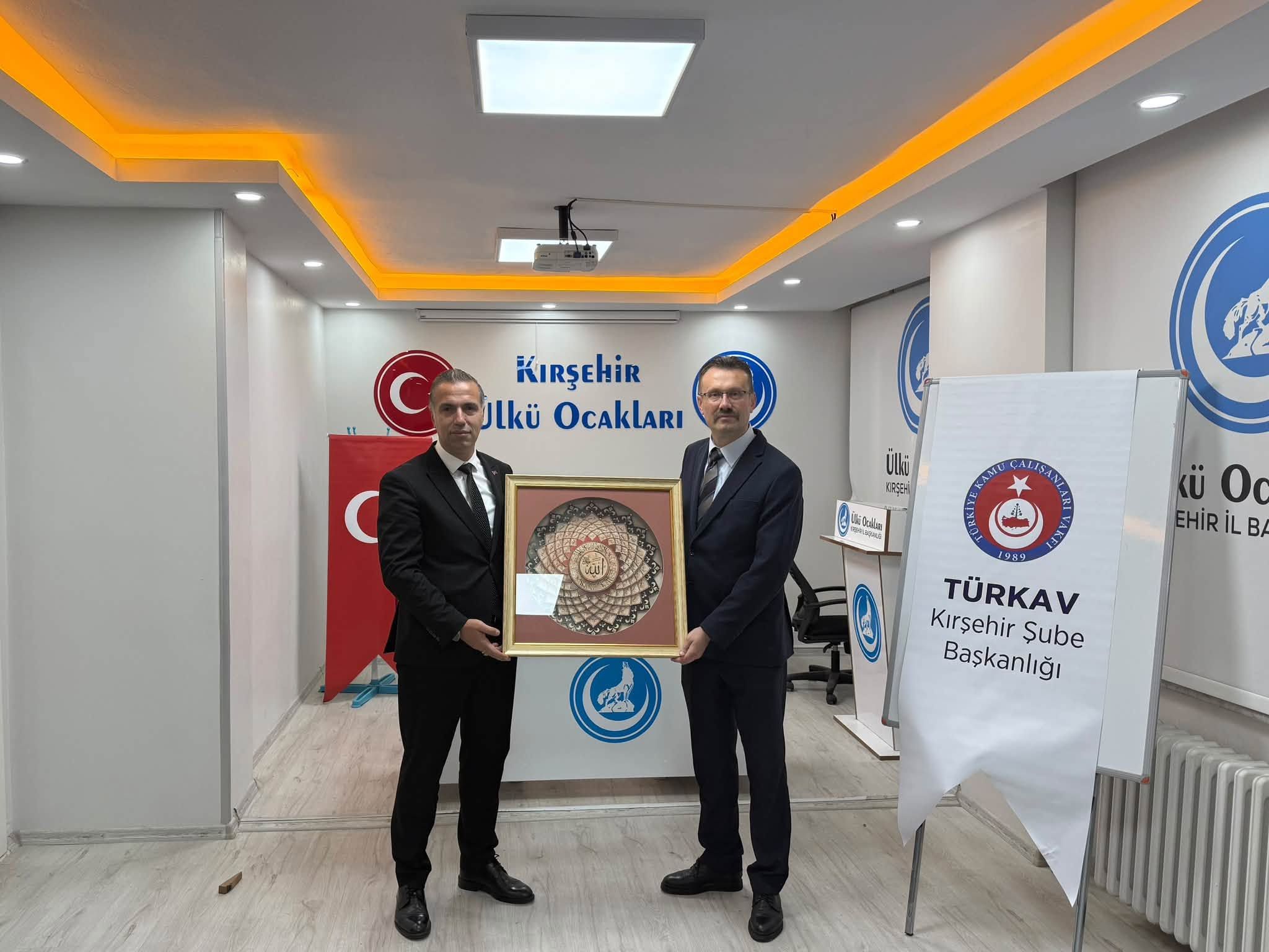 Kırşehir’de Türkav’ın Yeni İl Başkanına Başarı Dileği