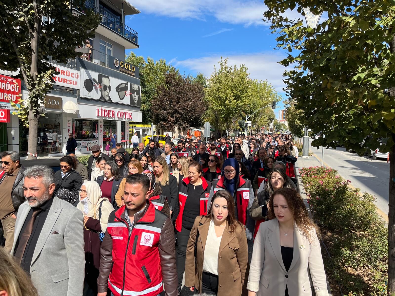 Kırşehir’de Yaşlılar Ve Gençler Aynı Kortejde Buluştu, Eğlence Meydanlara Taştı (17)