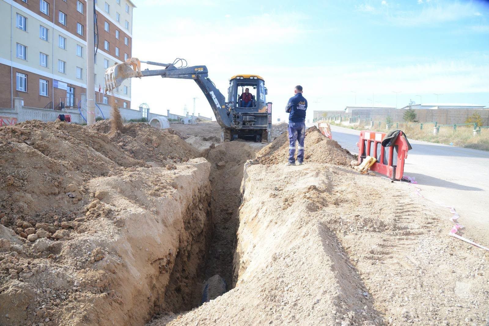 Kırşehir’de Yeni Hastanenin Altyapı Çalışmaları Sürüyor 5