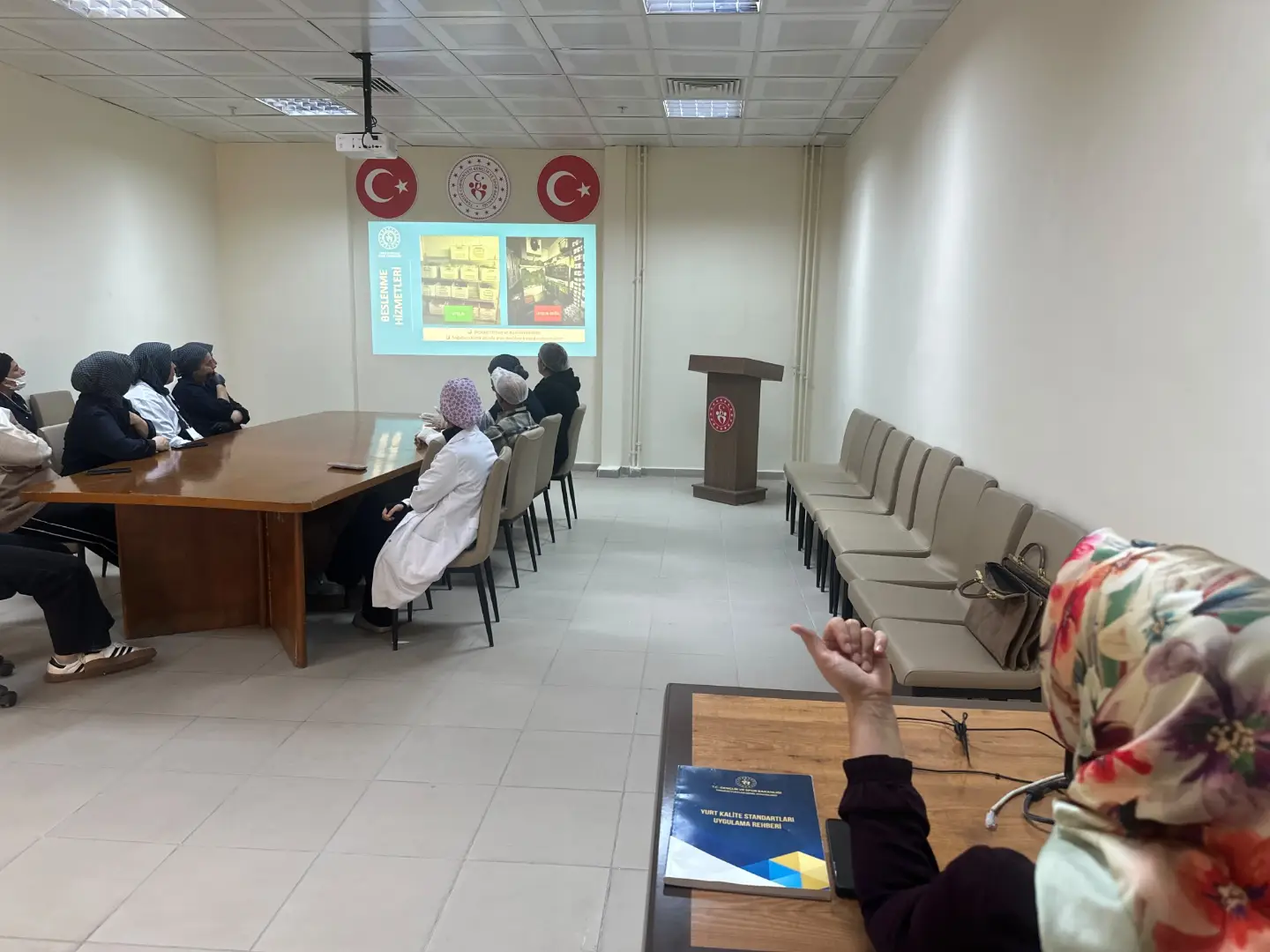 Mucur’da Yurt Personeline Beslenme Hizmeti Eğitimi Verildi 2