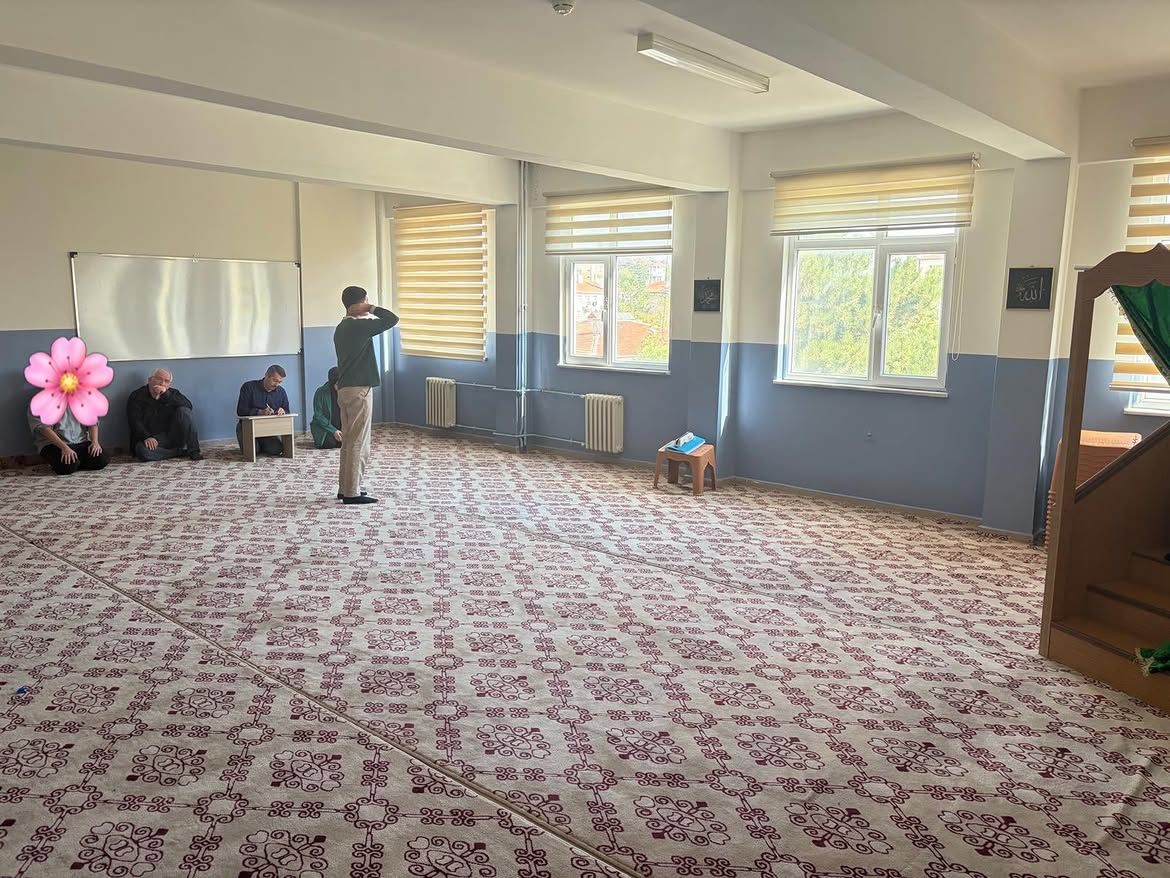 📖 Okulumuzda Mesleki Yarışmalar Gerçekleştirildiokulumuzda, Il Bölge Yarışmalarına Katılacak Öğ (2)