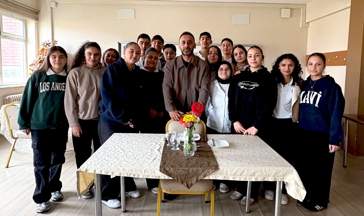 Toki̇ Turizm Lisesi Öğrencilerinden Geleceğin Turizm Sektörüne Uygulamalı Hazırlık (3)