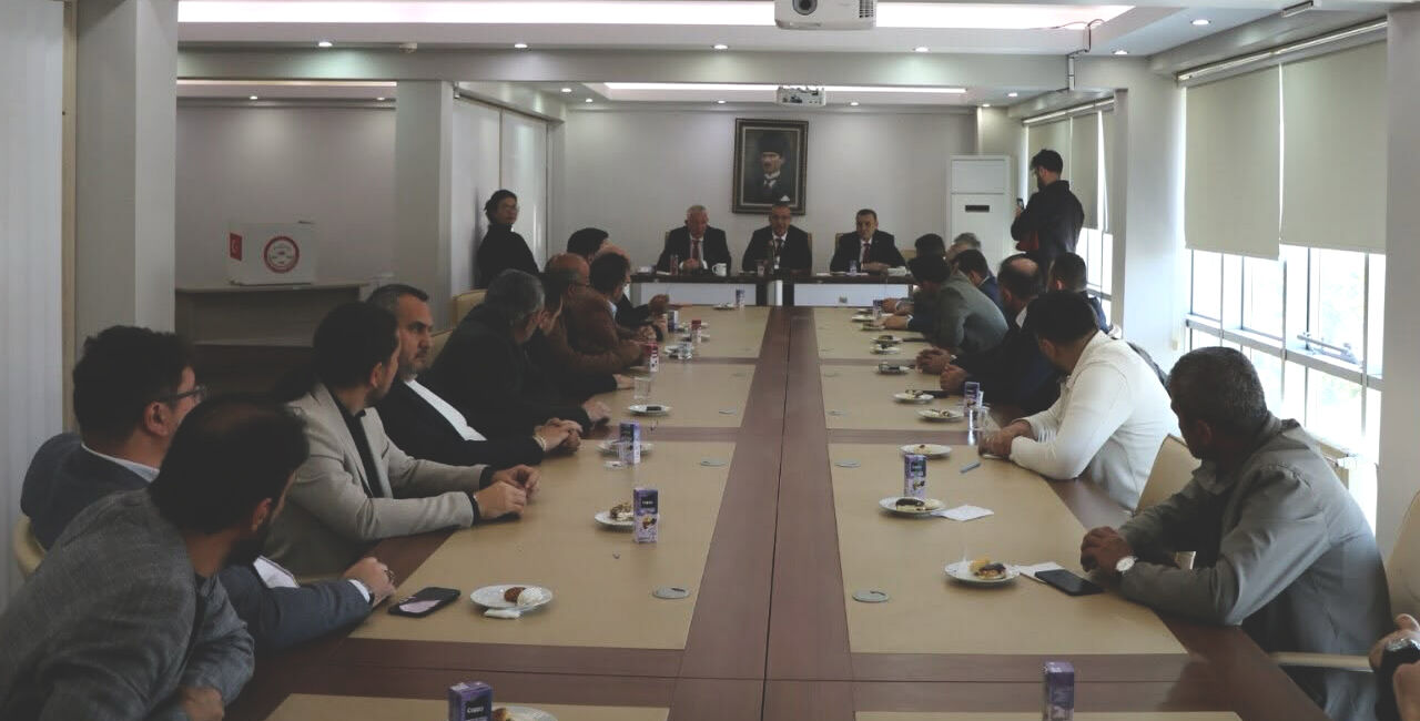 Yeni Dönemin Ilk Meclis Toplantısı Gerçekleştirildi (2)